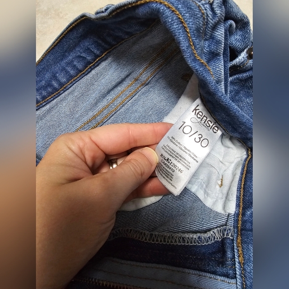 Kensie jean denim shorts 10/ 30 - Picture 3 of 4